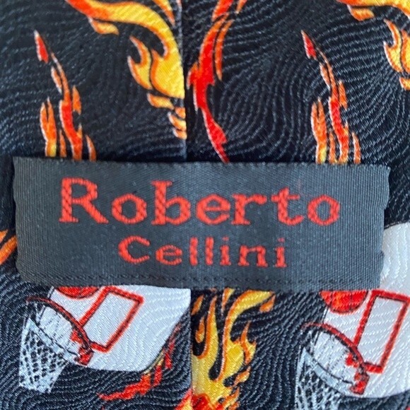 Roberto Cellini Blazing Flaming Hot Basketball Hoops Men’s Neck Tie - Picture 5 of 5